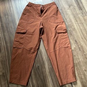 Lululemon Utilitech Cargo - chestnut